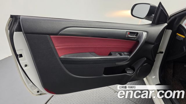 Kia Porte 2012 — photo 15