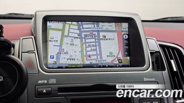 Kia Porte 2012 — photo 27