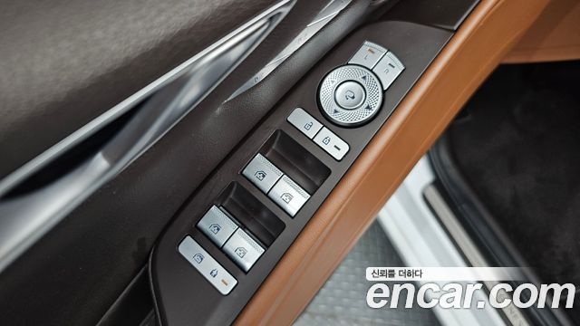 Genesis G80 2021 — photo 28