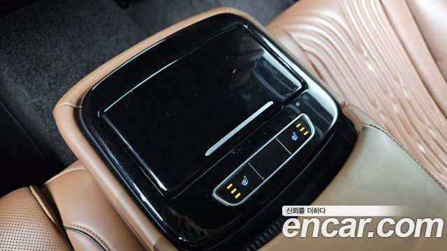 Genesis G80 2021 — photo 34