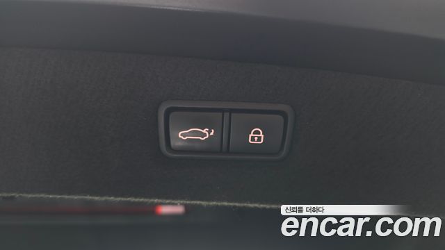 Genesis G90 2020 — photo 26