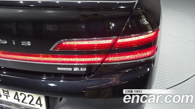 Genesis G90 2020 — photo 9