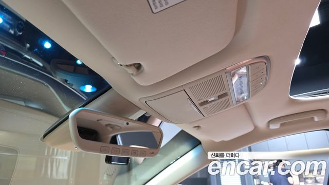 Genesis G90 2020 — photo 28