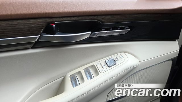 Genesis G90 2020 — photo 29