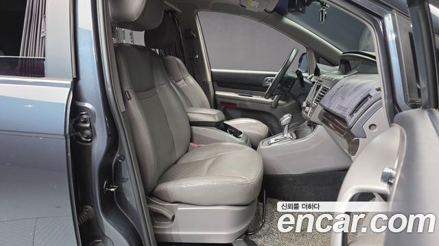 KG Mobility KORANDO 2016 — photo 11