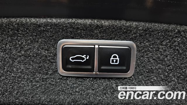 Genesis G80 2021 — photo 20