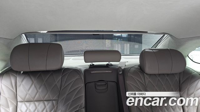 Kia K9 2023 — photo 36