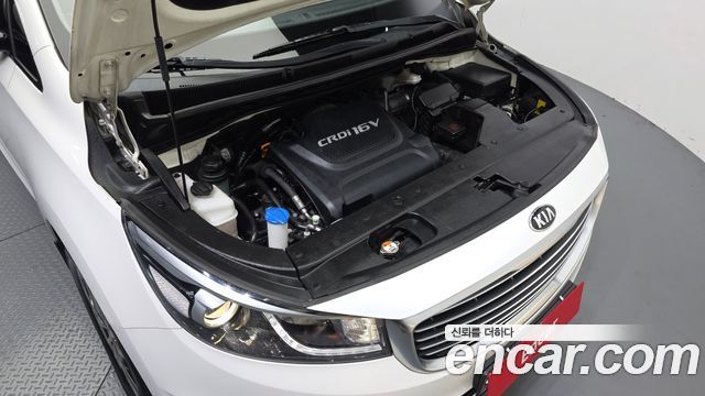 Kia Canival 2015 — photo 6