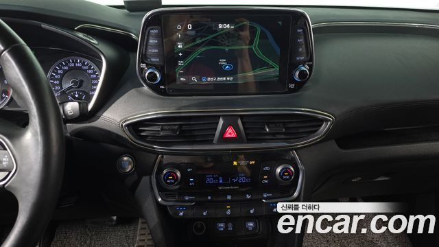 Hyundai Santafe 2019 — photo 12
