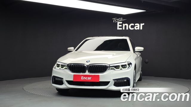 BMW 5-Series 2018 — photo 3