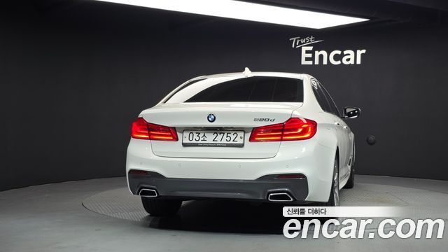 BMW 5-Series 2018 — photo 4