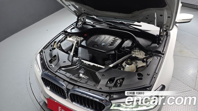BMW 5-Series 2018 — photo 6