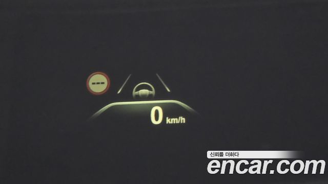 BMW 5-Series 2018 — photo 17