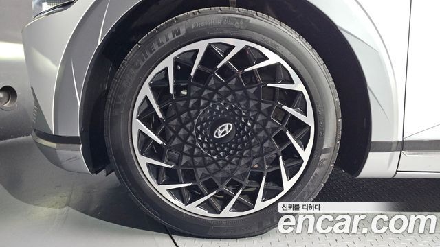 Hyundai Ioniq5 2023 — photo 5
