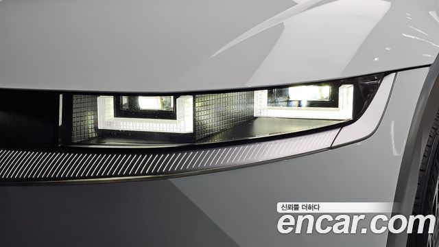 Hyundai Ioniq5 2023 — photo 8