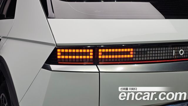 Hyundai Ioniq5 2023 — photo 9