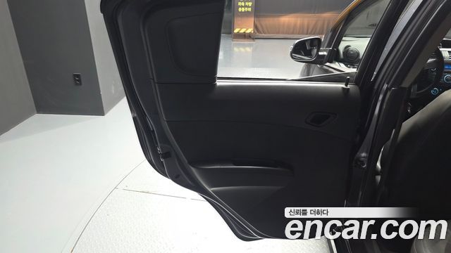 Chevrolet Korea Spark 2015 — photo 15