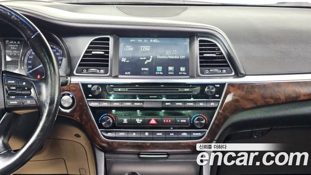 Hyundai Aslan 2015 — photo 18