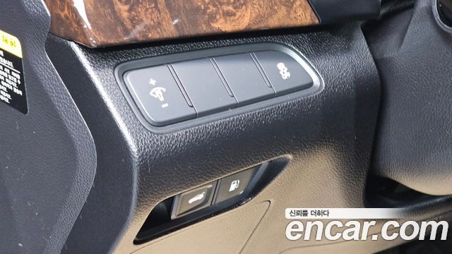 Hyundai Aslan 2015 — photo 28