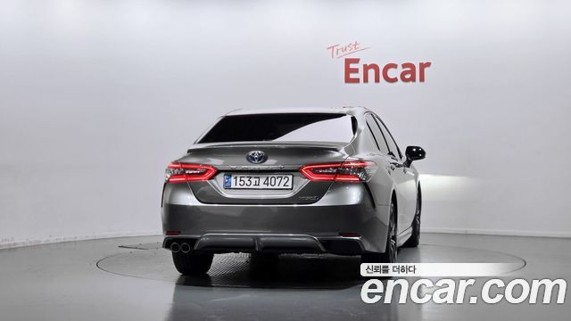 Toyota Camry 2024 — photo 4