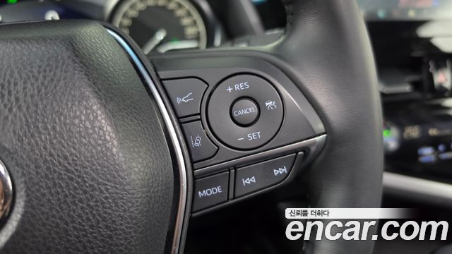 Toyota Camry 2024 — photo 16