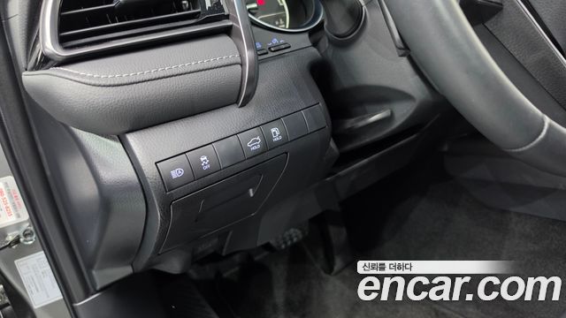 Toyota Camry 2024 — photo 19