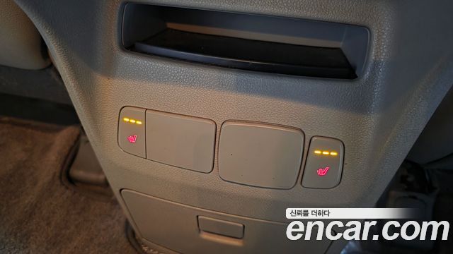 Kia Canival 2018 — photo 18