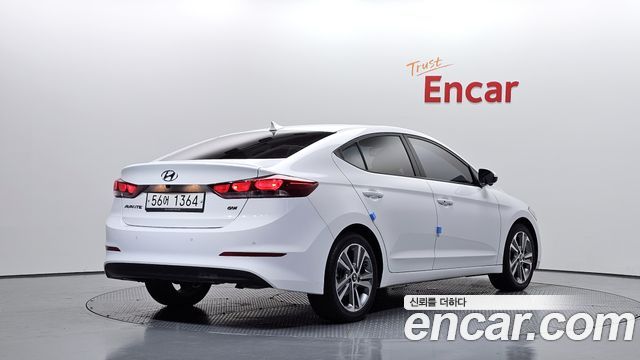 Hyundai AVANTE 2017 — photo 2