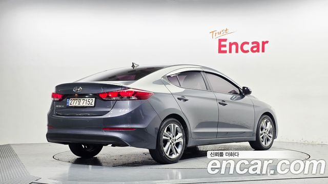 Hyundai AVANTE 2018 — photo 2