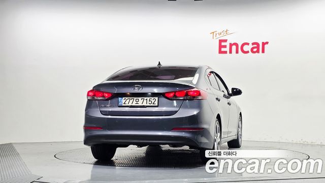 Hyundai AVANTE 2018 — photo 4
