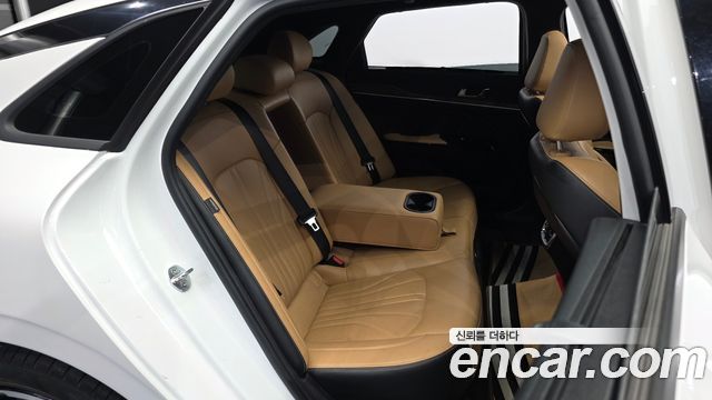 Kia K5 2020 — photo 17