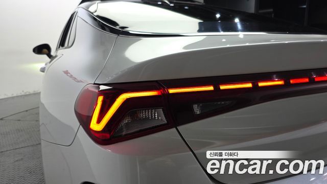 Kia K5 2020 — photo 9