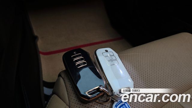 Kia K5 2020 — photo 30