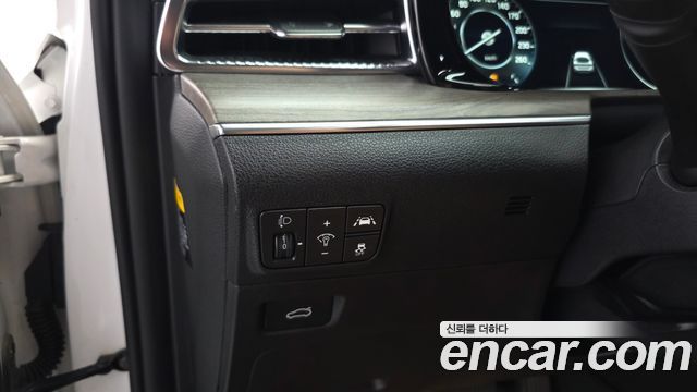 Kia K5 2020 — photo 35