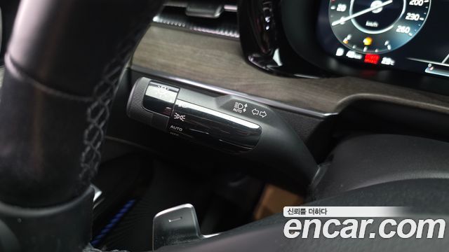 Kia K5 2020 — photo 38
