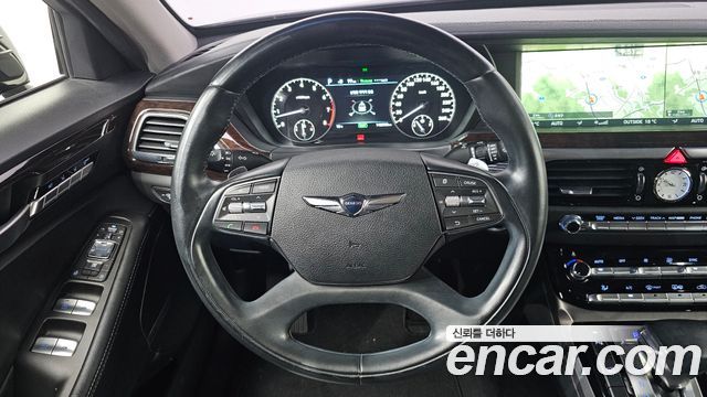 Genesis EQ900 2016 — photo 14