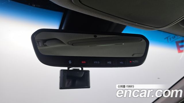 Genesis EQ900 2016 — photo 18