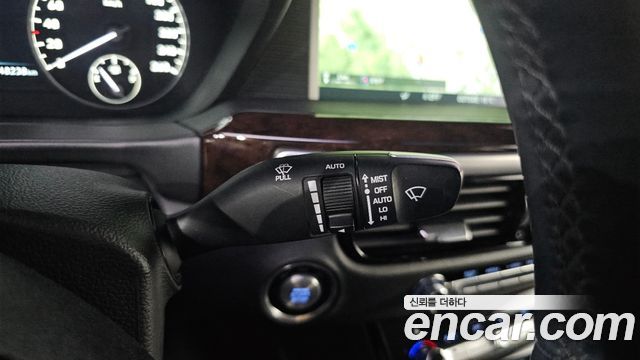 Genesis EQ900 2016 — photo 20