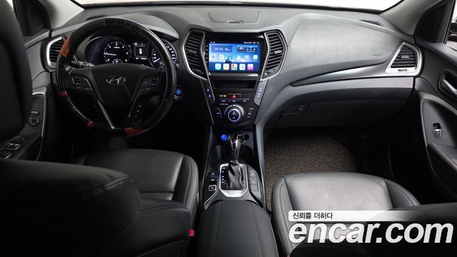 Hyundai Santafe 2018 — photo 10