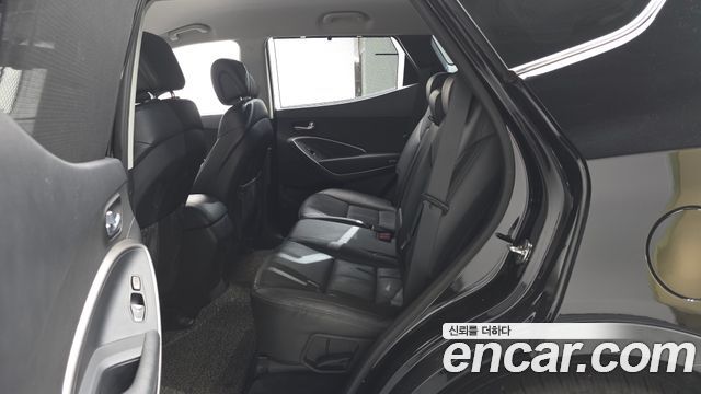 Hyundai Santafe 2018 — photo 18