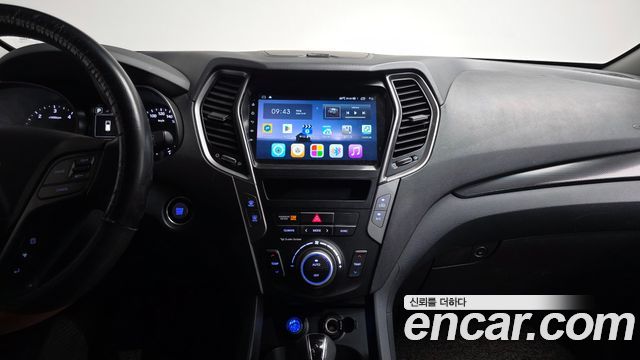 Hyundai Santafe 2018 — photo 20