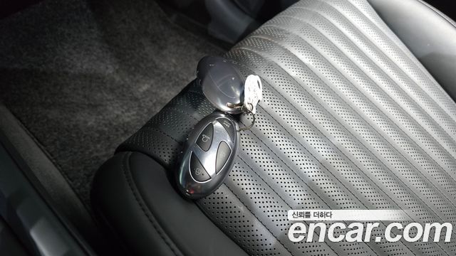 Hyundai Grandeur 2025 — photo 21