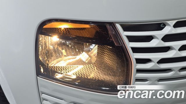 Hyundai Staria 2022 — photo 8