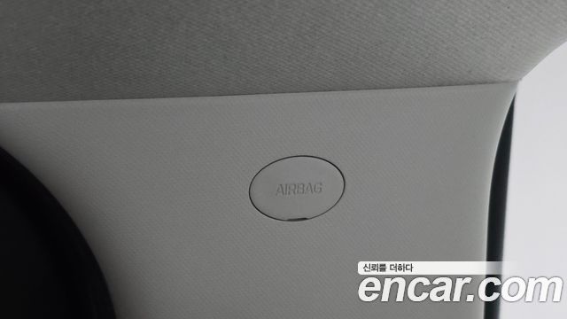Hyundai Staria 2022 — photo 31