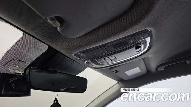 Hyundai AVANTE 2021 — photo 25