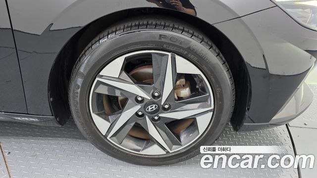 Hyundai AVANTE 2021 — photo 7