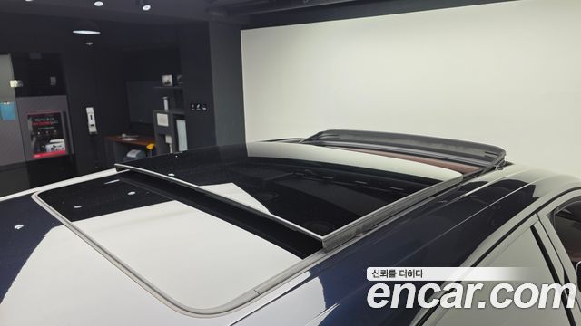 Porsche Cayenne 2021 — photo 19