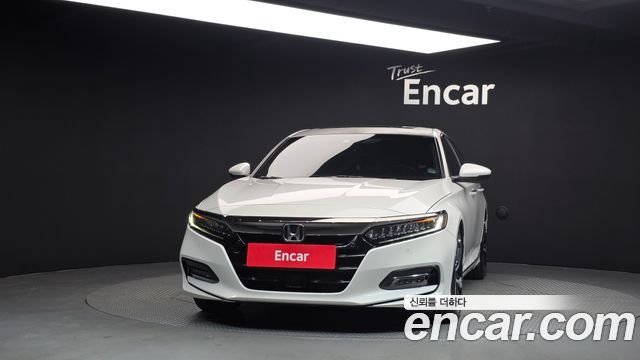 Honda Accord 2018 — photo 3