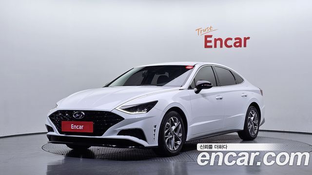 Hyundai Sonata 2022 — photo 1