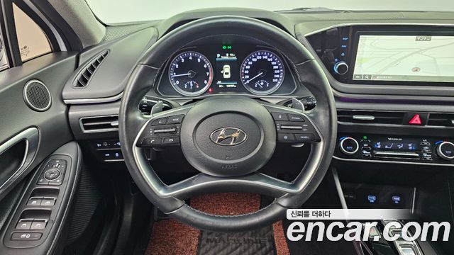 Hyundai Sonata 2022 — photo 13